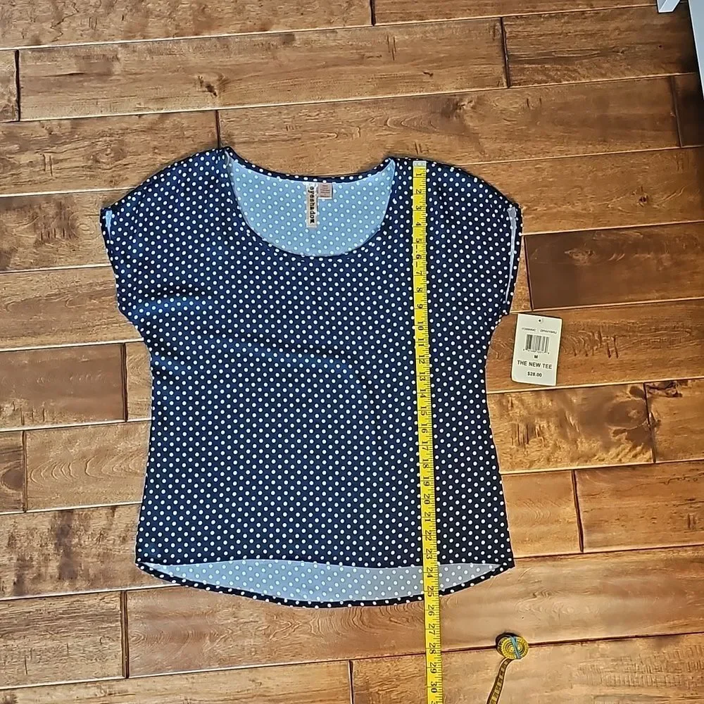 NWT: Eyeshadow silky polka dot top size M - Picture 11 of 12